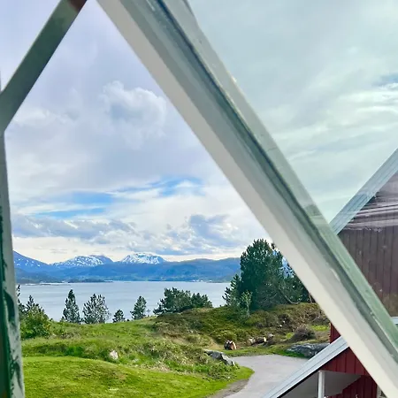 Vintage With Fresh Sea Air And Pets * Kristiansund