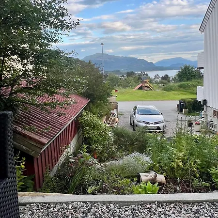 Vintage With Fresh Sea Air And Pets Kristiansund