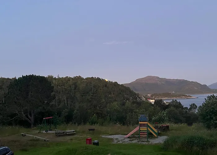 Vintage With Fresh Sea Air And Pets * Kristiansund