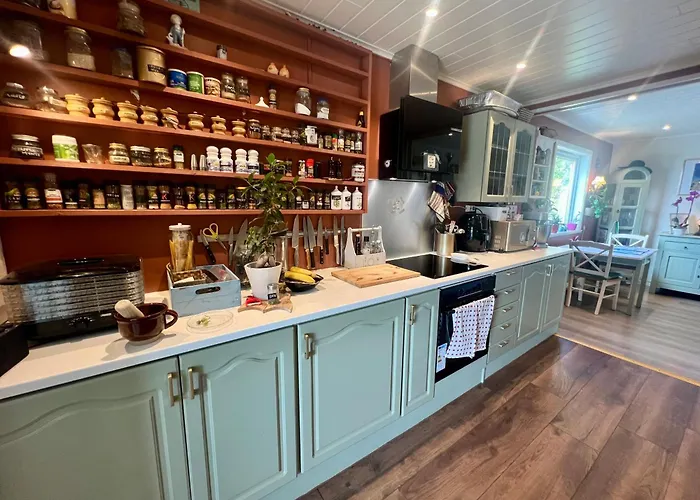 Vintage With Fresh Sea Air And Pets Rum i privatbostad Kristiansund